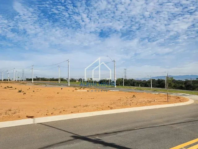 Terreno com 350m², à venda, no bairro Alto do Cardoso em Pindamonhangaba