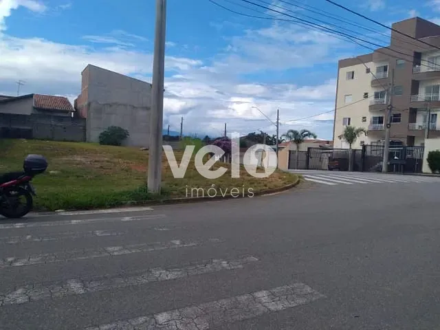 Terreno com 430m², à venda, no bairro Piracangaguá em Taubaté