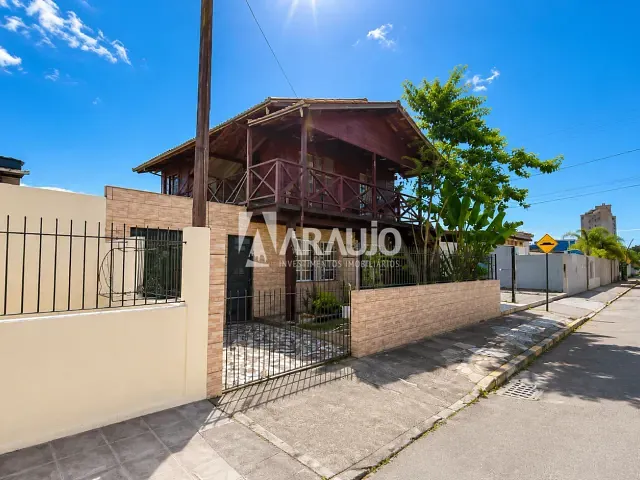 Terreno com 278m², à venda, no bairro São Vicente em Itajaí
