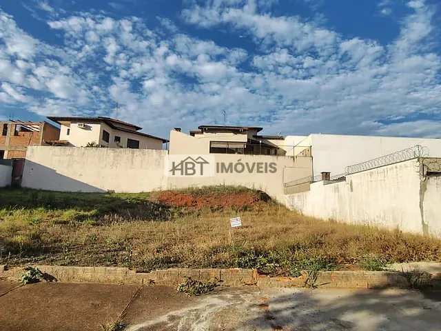 Terreno com 408m², à venda, no bairro Jardim Estoril III em Bauru