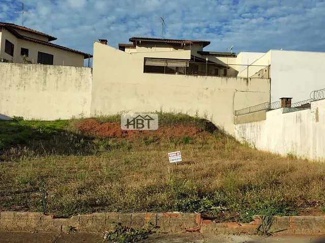 Terreno com 408m², à venda, no bairro Jardim Estoril III em Bauru