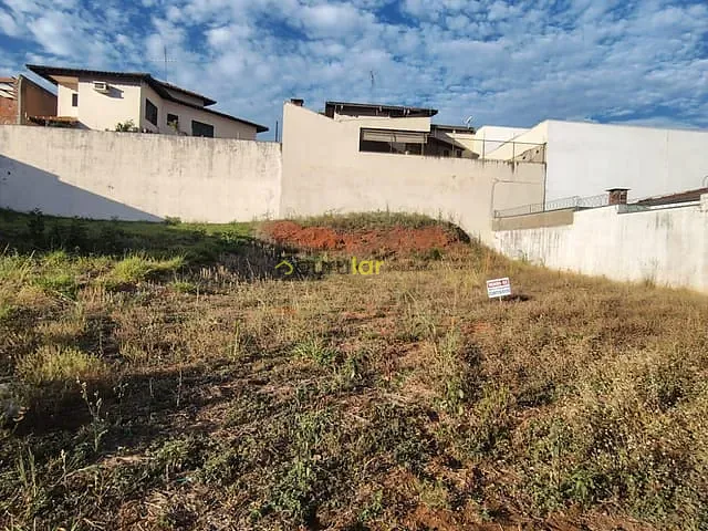 Terreno com 408m², à venda, no bairro Jardim Estoril III em Bauru