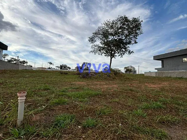 Terreno com 250m², à venda, no bairro Residencial Aldeia do Parque em Aparecida de Goiânia