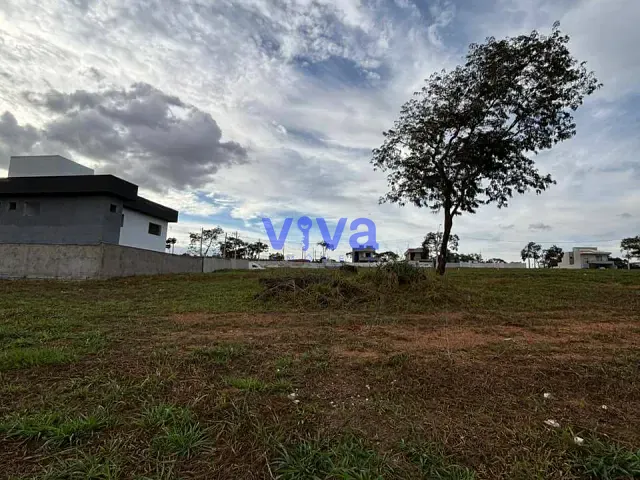 Terreno com 250m², à venda, no bairro Residencial Aldeia do Parque em Aparecida de Goiânia