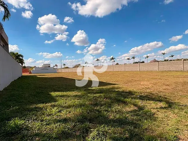 Terreno com 600m², à venda, no bairro Residencial Terras de Ártemis (Ártemis) em Piracicaba
