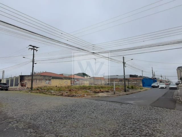 Terreno com 660m², à venda, no bairro Nova Rússia em Ponta Grossa