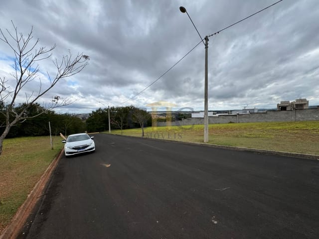 Terreno com 250m², à venda, no bairro Jardim São Lucas em Salto de Pirapora
