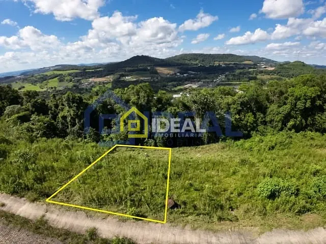Terreno com 360m², à venda, no bairro São Cristóvão em Concórdia