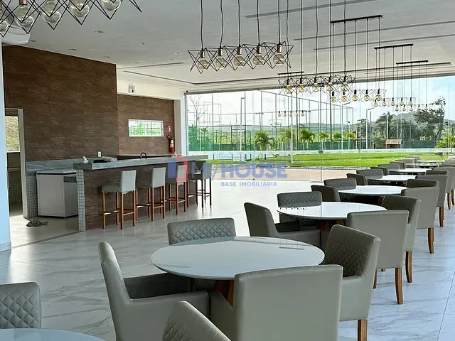 Terreno com 450m², à venda, no bairro Nossa Senhora da Vitória em Ilhéus