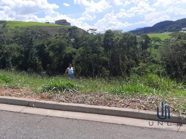 Terreno com 282m², à venda, no bairro Casa de Pedra em Volta Redonda