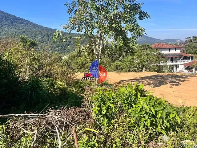 Terreno com 740m², à venda, no bairro Caneca Fina em Guapimirim