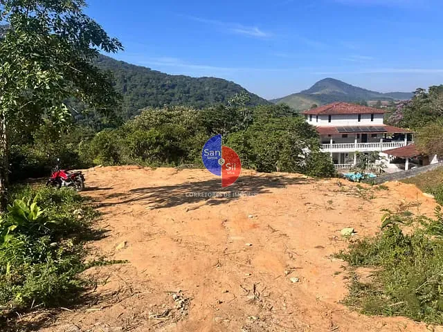 Terreno com 740m², à venda, no bairro Caneca Fina em Guapimirim