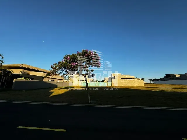 Terreno com 940m², à venda, no bairro Vila Aviação em Bauru