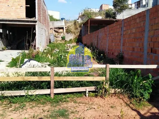 Terreno com 227m², à venda, no bairro Santa Maria em Osasco