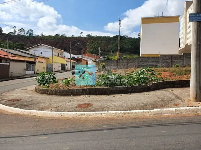 Terreno com 342m², à venda, no bairro Jardim Santa Júlia em São José dos Campos