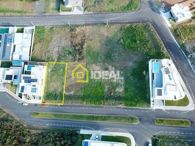 Terreno com 450m², à venda, no bairro Santa Cruz em Concórdia