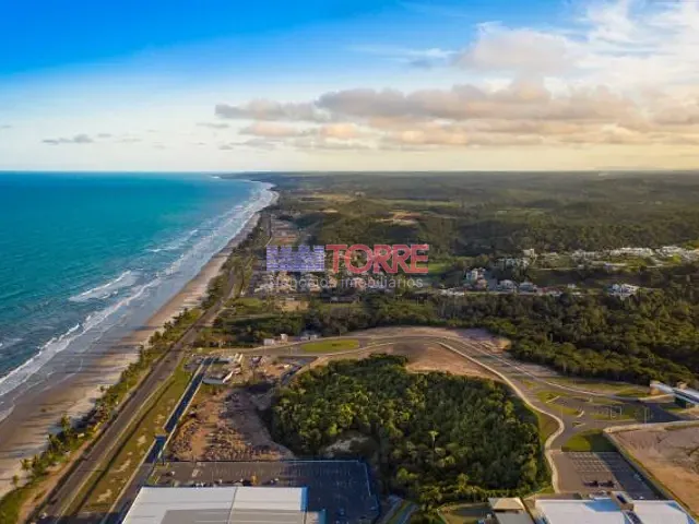 Terreno com 450m², à venda, no bairro Nossa Senhora da Vitória em Ilhéus
