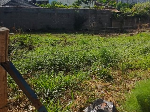 Terreno à venda, no bairro São Benedito em Cambuí