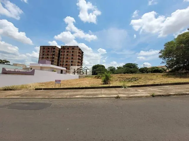 Terreno com 1418m², à venda, no bairro Vila Zillo em Bauru