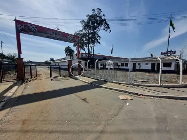 Terreno com 1742m², para alugar, no bairro Vila Amorim em Suzano