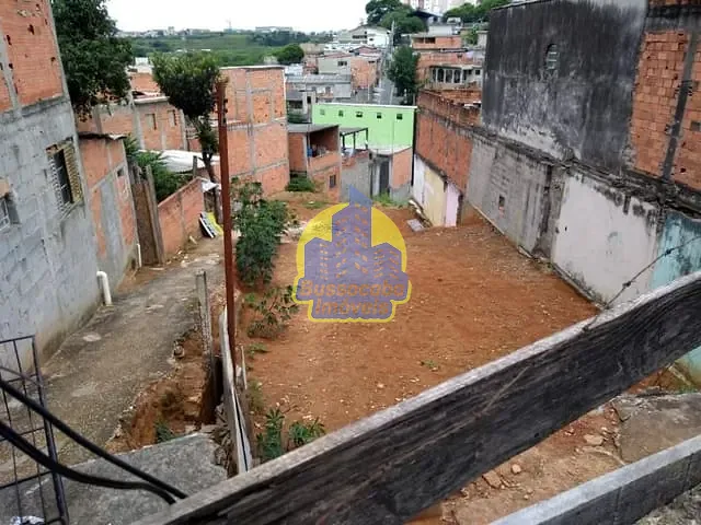 Terreno com 303m², à venda, no bairro Bandeiras em Osasco