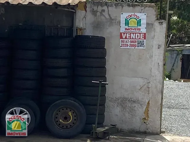 Terreno com 330m², à venda, no bairro Centro em Anápolis