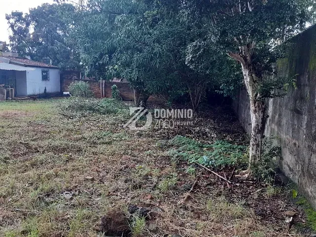 Terreno com 1081m², à venda, no bairro Nossa Senhora da Abadia em Uberaba