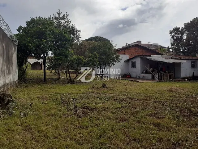 Terreno com 1081m², à venda, no bairro Nossa Senhora da Abadia em Uberaba