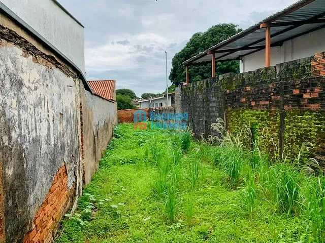 Terreno com 130m², à venda, no bairro Centro em GUAXUPÉ