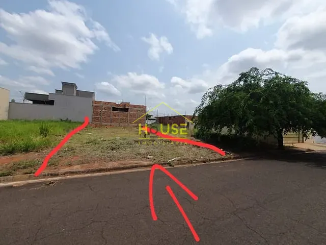 Terreno com 183m², à venda, no bairro Jardim das Carobeiras em Votuporanga