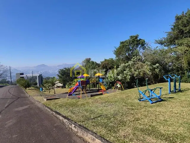 Terreno com 600m², à venda, no bairro Santa Cruz em Concórdia