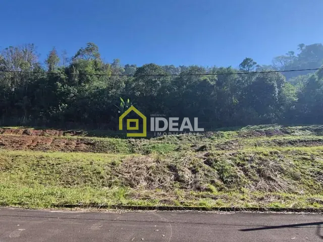 Terreno com 600m², à venda, no bairro Santa Cruz em Concórdia