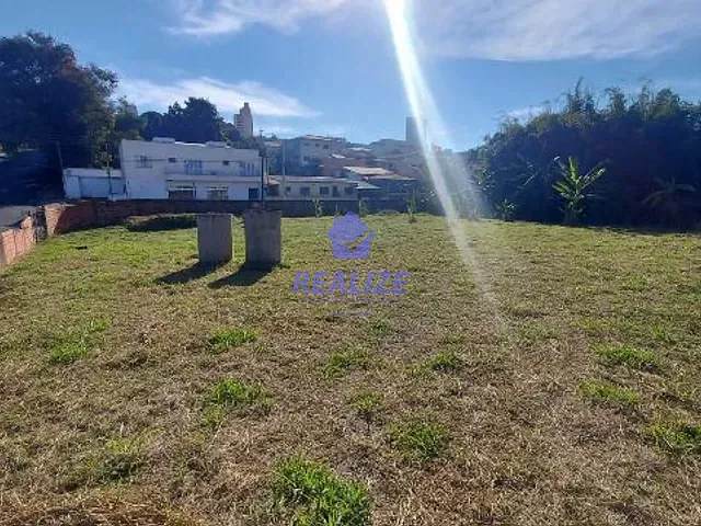Terreno com 1475m², à venda, no bairro Centro em Botucatu