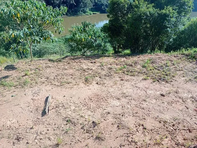 Terreno com 2000m², à venda, no bairro 0 em Botelhos