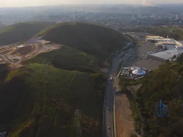 Terreno com 300m², à venda, no bairro Jardim Belvedere em Volta Redonda