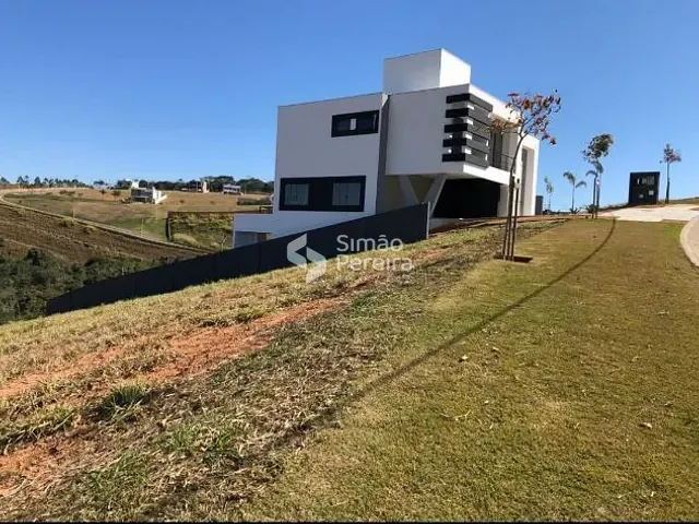 Terreno com 579m², à venda, no bairro São Pedro em Juiz de Fora