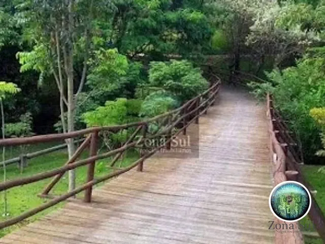 Terreno com 275m², à venda, no bairro Cajuru do Sul em Sorocaba