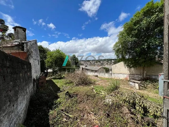 Terreno com 384m², à venda, no bairro Santa Cândida em Curitiba