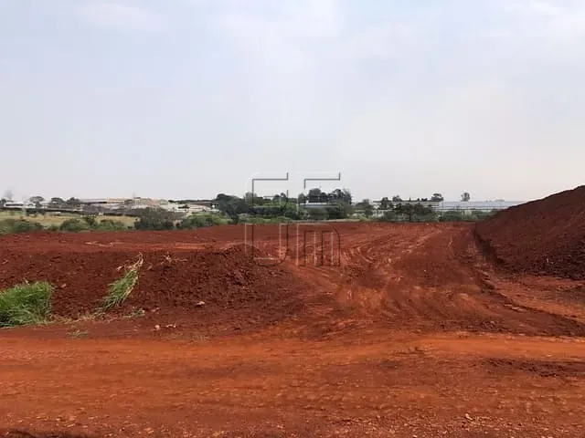 Terreno com 2344m², à venda, no bairro Cilo 2 em Londrina
