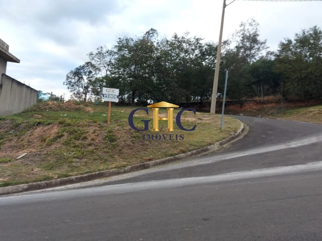 Terreno com 274m², à venda, no bairro Jardim São Lucas em Salto de Pirapora