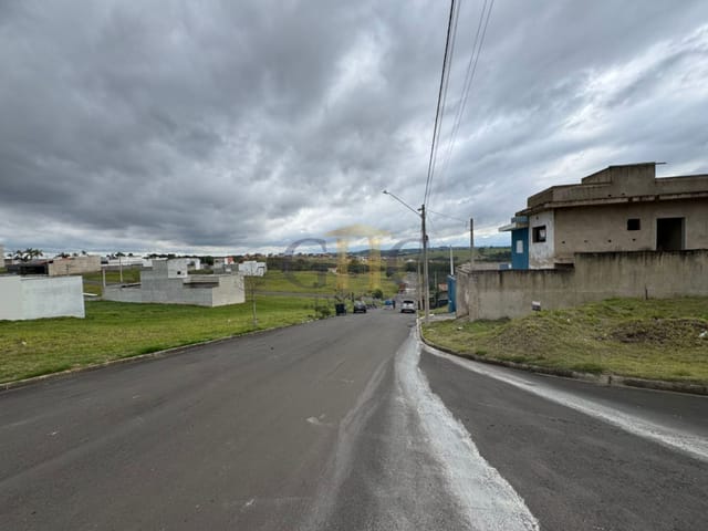 Terreno com 274m², à venda, no bairro Jardim São Lucas em Salto de Pirapora