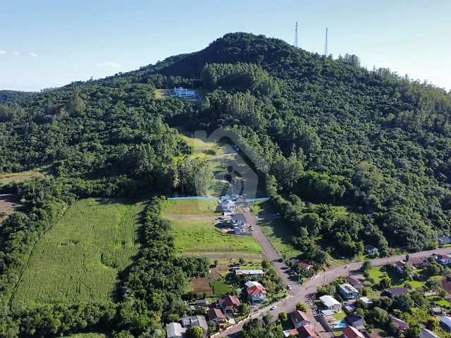 Terreno com 597m², à venda, no bairro Languiru em Teutônia