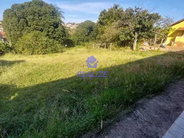 Terreno com 2888m², à venda, no bairro Centro em Botucatu