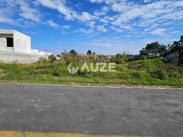 Terreno com 2m², à venda, no bairro Itaqui em Campo Largo