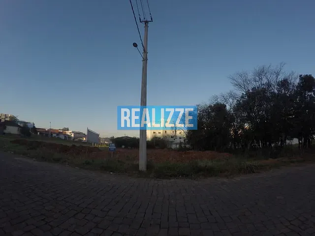 Terreno com 427m², à venda, no bairro Centro em Marau