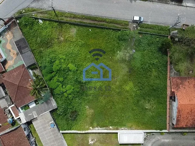 Terreno com 1535m², à venda, no bairro Martim de Sá em Caraguatatuba