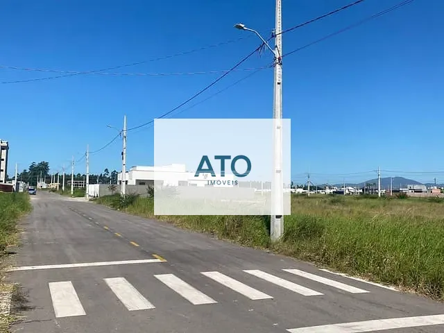 Terreno com 451m², à venda, no bairro areias em Tijucas