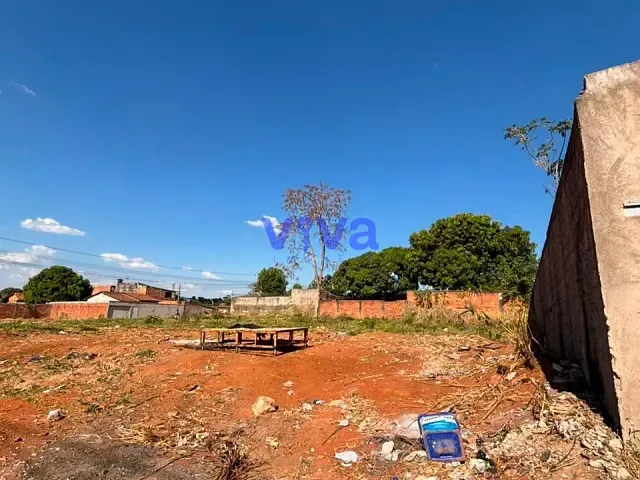 Terreno com 300m², à venda, no bairro Vila Oliveira em Aparecida de Goiânia