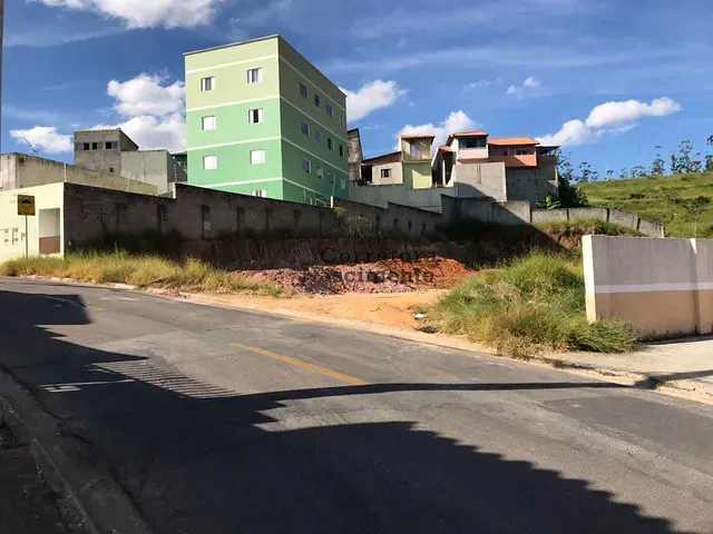 Terreno com 1345m², à venda, no bairro Bandeira Branca em Jacareí