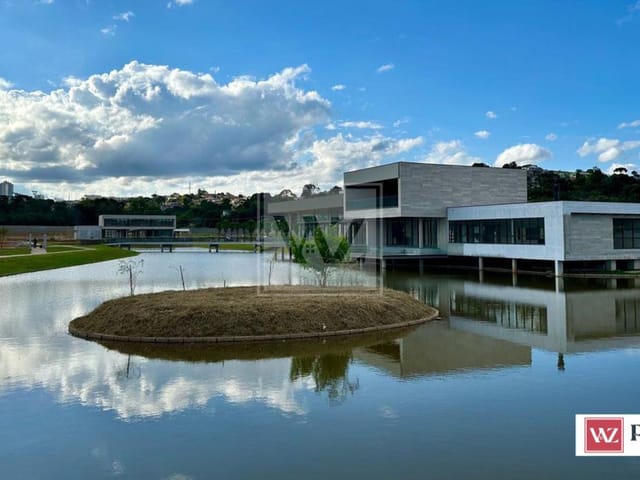 Terreno com 430m², à venda, no bairro Olarias em Ponta Grossa